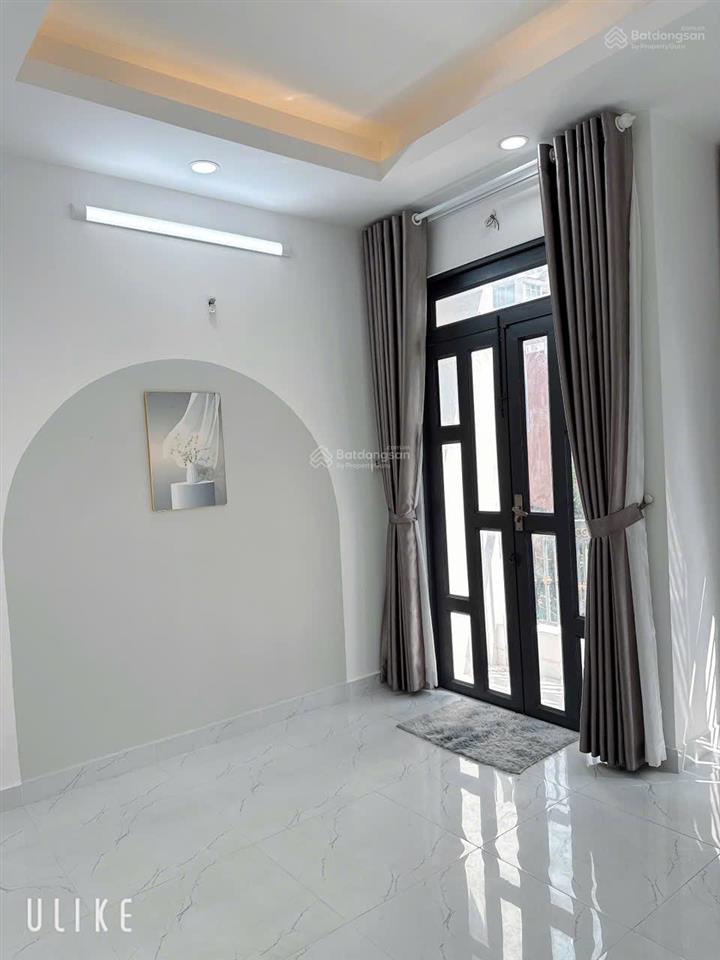 Bán nhà mới đẹp lê văn với sát ngã tư 4xã 4tầng hxh 4x14 chỉ hơn 5tỷ