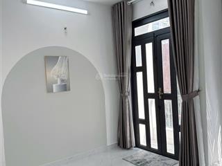 Bán nhà mới đẹp lê văn với sát ngã tư 4xã 4tầng hxh 4x14 chỉ hơn 5tỷ