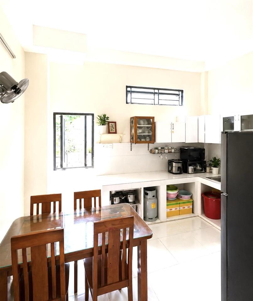 Bán nhà 2mt tỉnh lộ 10. khu dân cư tên lửa hẻm 7m 4x20 chỉ hơn 6 tỷ