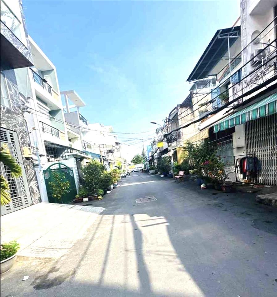 Bán nhà p.an lạc sát kinh dương vương gần bx miền tây hẻm xe hơi 3tầng 5x15 chỉ hơn 5tỷ