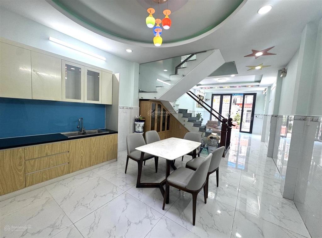 Bán nhà mới đẹp cập tl10. sát tên lửa đường 10m 4tầng, 5x13m, chỉ hơn 6tỷ
