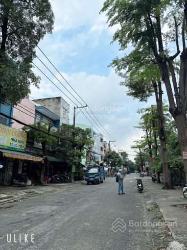 Bán nhà mặt tiền chợ bà hom 3 tầng đường nhựa 7mét 4x22m, chỉ 5,3tỷ