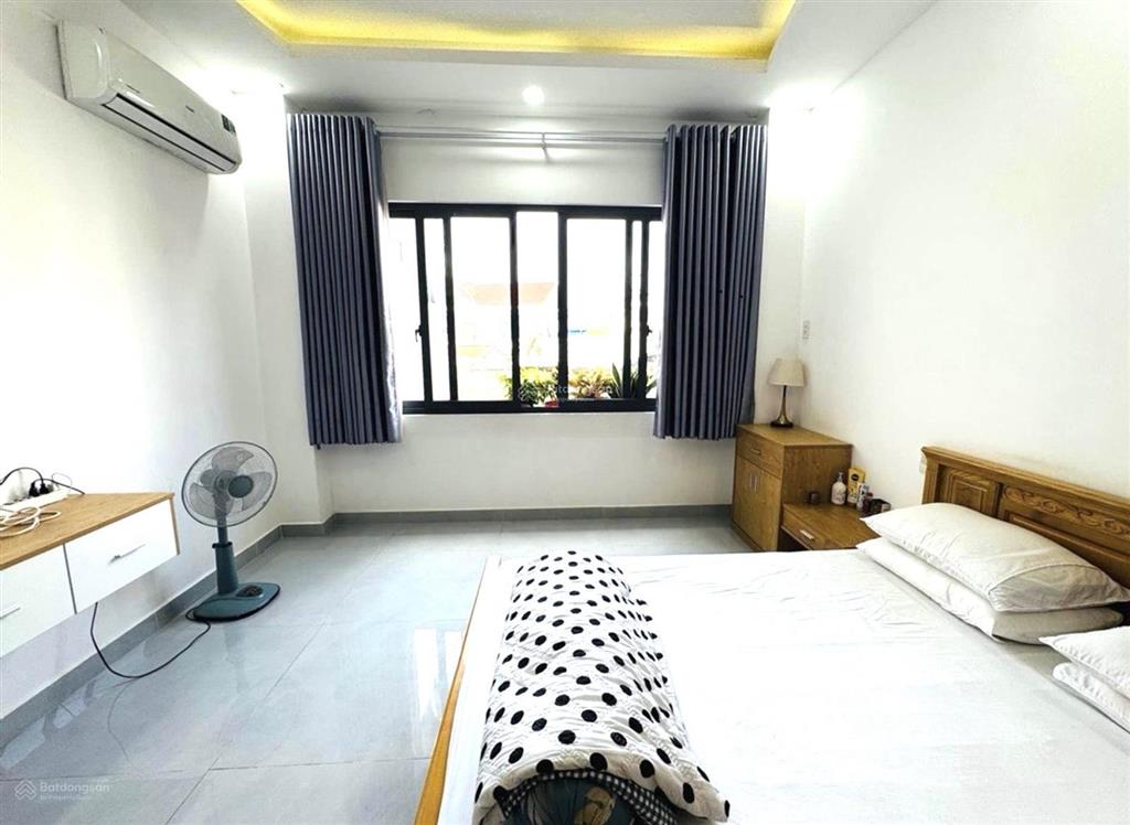 Bán nhà đẹp lê văn quới ngã tư 4xã cập tân phú 4tầng đường 8mét 4x23 chỉ hơn 7tỷ