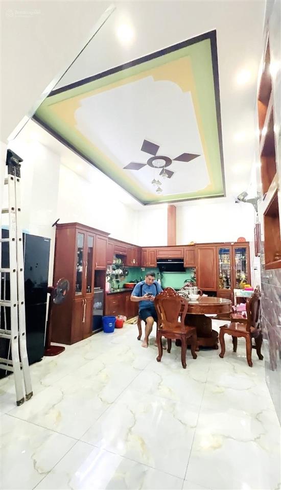 Bán nhà 4 tầng hương lộ 2 cập ngã tư 4 xã p. bình trị đông 4x16m đường xe tải giá hơn 5 tỷ