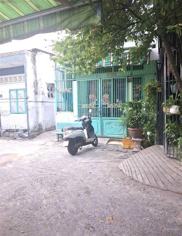 Bán nhà hl2 ngay ngã tư 4xã đường 5,5mét 4x18 chỉ hơn 4tỷ