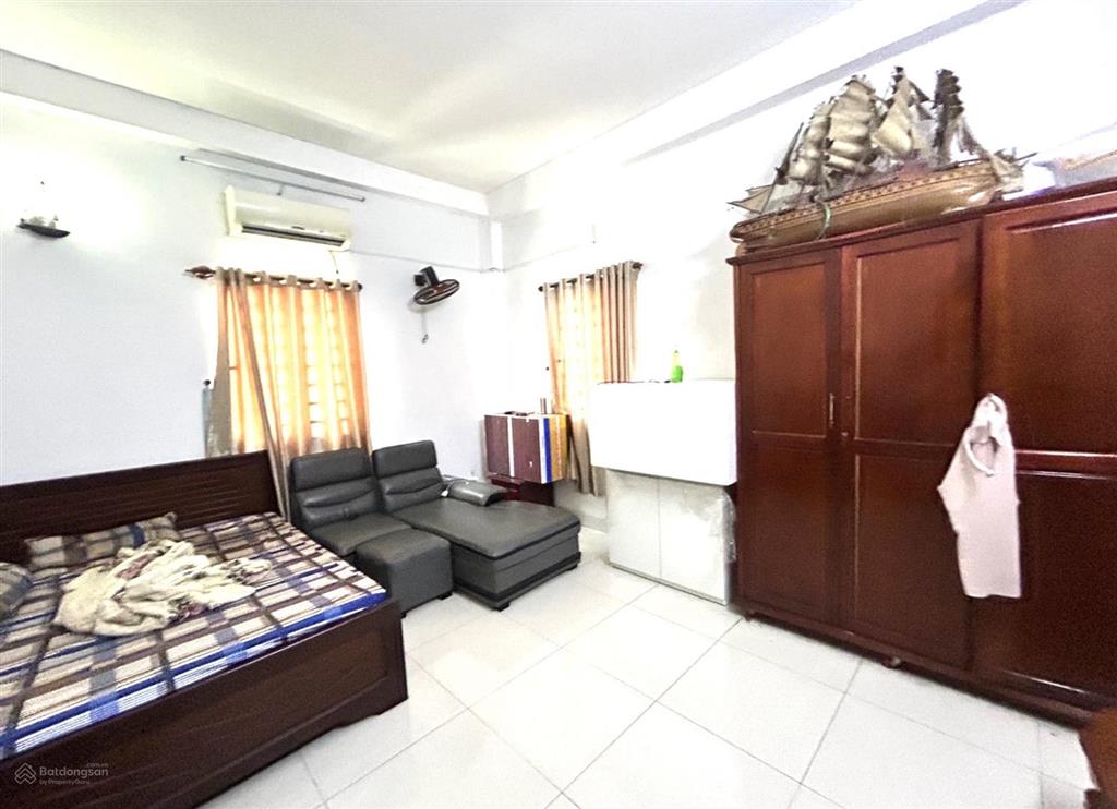 Bán nhà tl10 gần khu tên lửa bình trị đông 3tầng hẻm thông 7mét 5x15 chỉ hơn 5tỷ