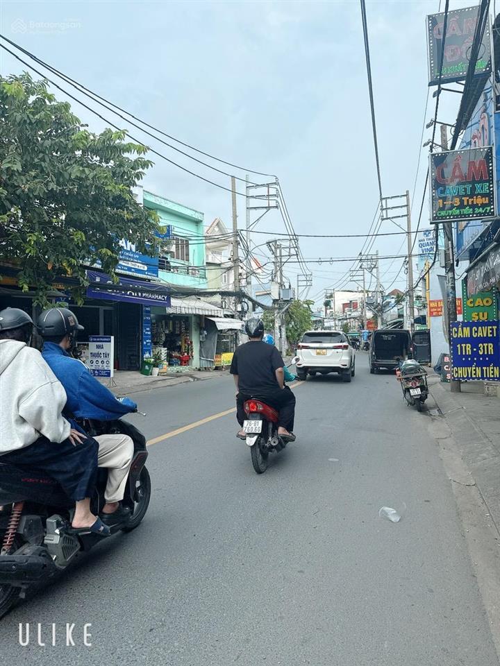 Bán nhà 3 tầng mã lò sát tl10 gần tên lửa đường 8mét 88m2 chỉ hơn 6tỷ