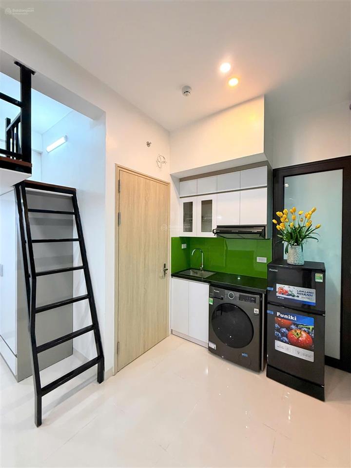 Bán nhà phố ngoạ long 54m2 7 tầng có thang máy ngõ ô tô