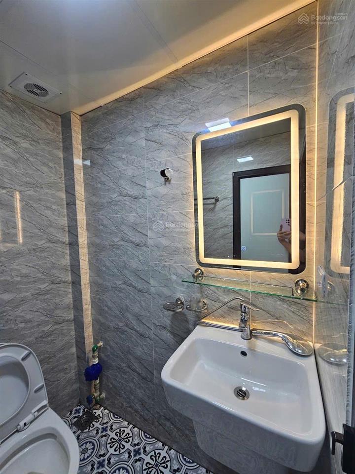 Bán nhà phố ngoạ long 54m2 7 tầng có thang máy ngõ ô tô