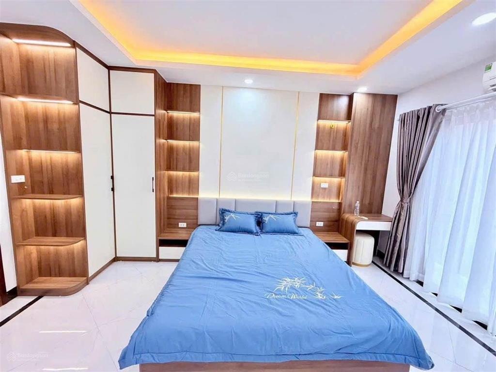 Bán nhà tây tựu  33m x 4 tầng  sát đh công nghiệp hn  50m ra ô tô  giá nhỉnh 5 tỷ