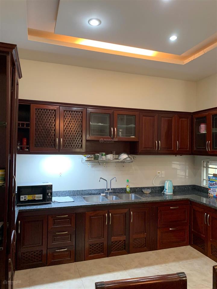 Bán biệt thự siêu đẹp khu tân cảng 8x15 3 lầu 6pn giá 20,7 tỷ