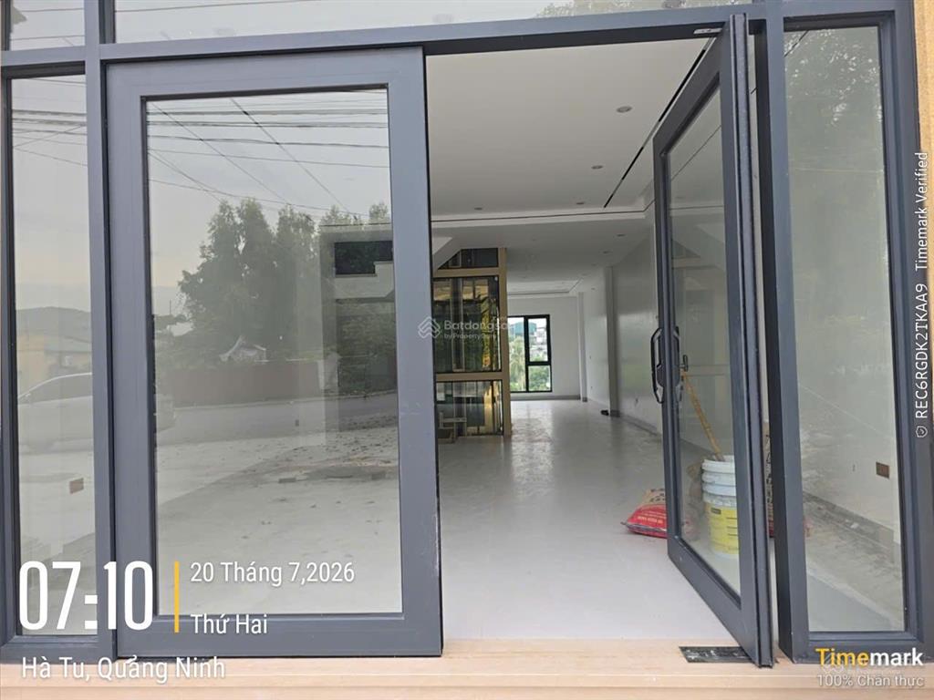 Nhà mới 5 tầng, thang máy, 4 tỷ 850 p hà tu hạ long, mt 5m, kinh doanh, sổ đỏ, bank hỗ trợ