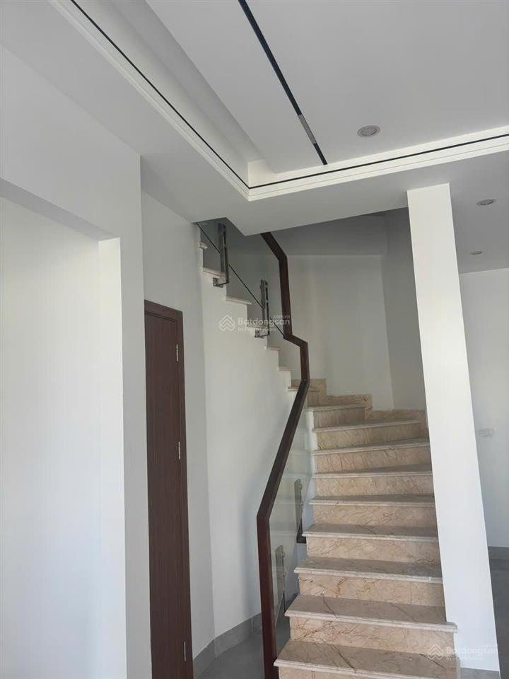 Bán gấp nr 4pn 5wc 72,7m2 tại núi hạm, hồng hà, 4,5 tỷ vnd