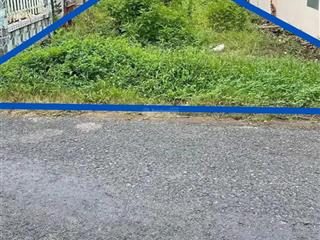 Bán lô đất đ.gia huỳnh, phường trảng bàng ( cạnh agribank) dt 140m2, gía 600 triệu, sổ hồng riêng.