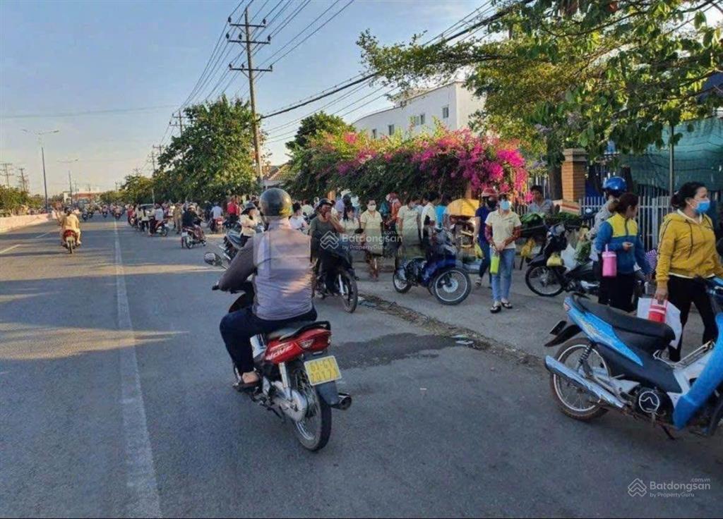 Ngộp bank chủ cần bán lô đất. gía mềm 1.1 tỷ. nằm cạnh chợ việt kiều, củ chi. dt 125m2, shr.