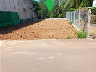 Cần bán gấp lô đất ở ngay trung tâm thị xã trảng bàng giá 450tr dt 144m2 , cách chợ trảng bàng 400m