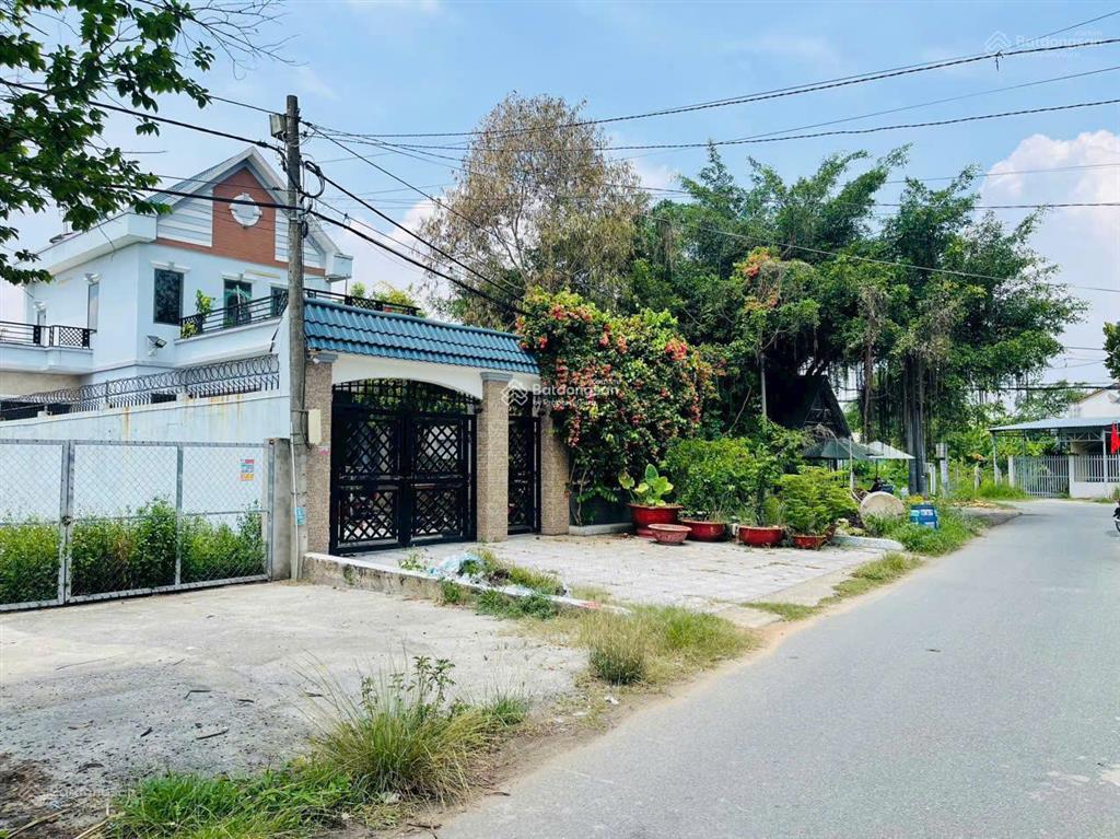 Bán gấp lô đất (6x23) để xoay sở. gía 1 ty 100 trieu, cách ql22 chỉ 300m. xã tân thông hội, củ chi