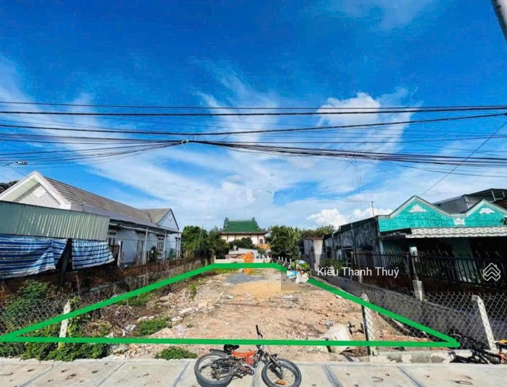 Bán lỗ lô đất 152m2. ngay trung tâm thị trấn, củ chi. đ. nguyễn văn khạ, shr