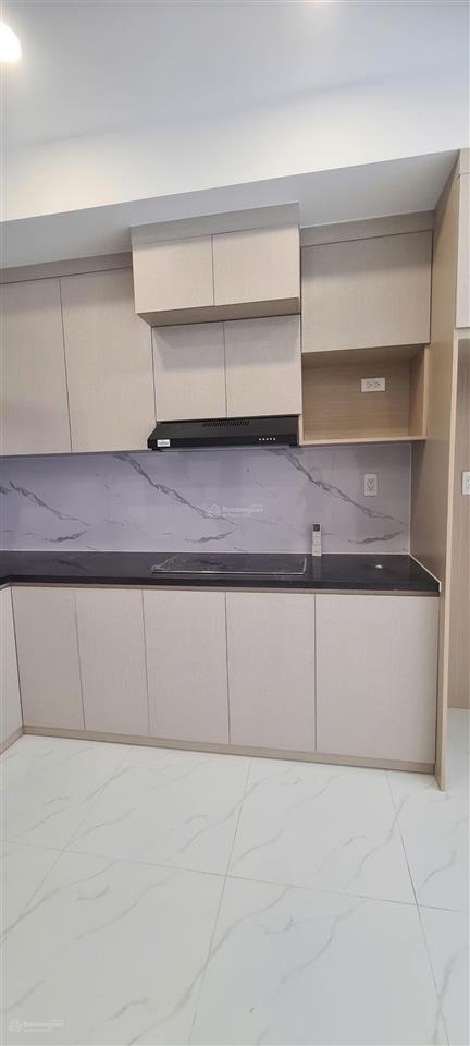 Cho thuê gấp căn 12tr/th 2pn 1wc 63m2 nội thất như hình, dọn vào ở liền block h