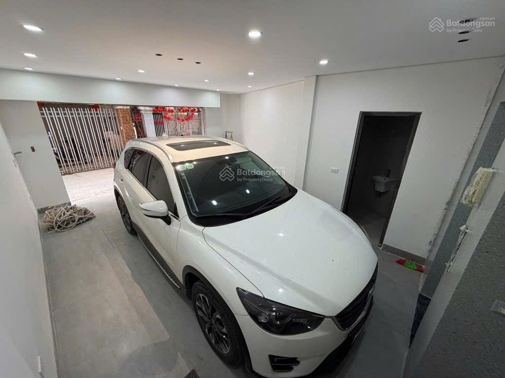 Quá rẻ nhỉnh 10 tỷ thạch bàn 60m² 6 tầng, gara ô tô
