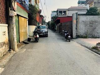 Lô đất siêu đẹp việt hưng 50m2, ô tô 7 chỗ thông vào đất, chỉ 9,5 tỷ