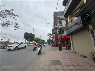 Phải thật nhanh , nhỉnh 12 tỷ mặt phố yên viên, 90m2 , 4 tầng vỉa hè oto tránh, kinh doanh sầm uất