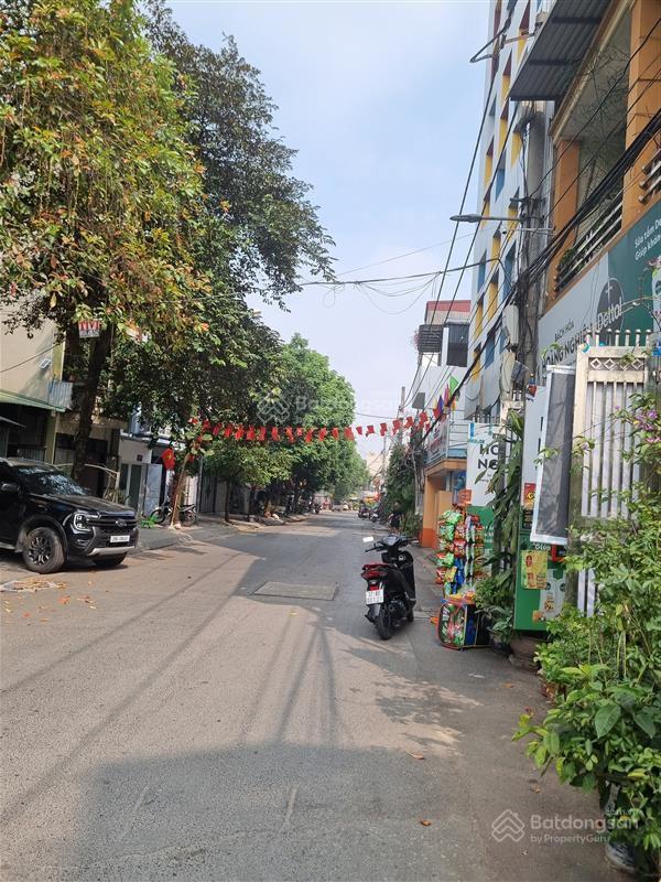Quá rẻ, 9,x tỷ đất tđc thượng thanh 66m2, vỉa hè oto tránh, kinh doanh