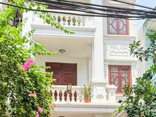Biệt thự vip, thang máy nhật, gara ô tô, trung tâm giang biên việt hưng