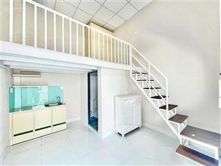 Trống sẵn căn duplex  full nội thất  gác cao 1m8 , dt rộng, gác cao  gần mai chí thọ q2 .
