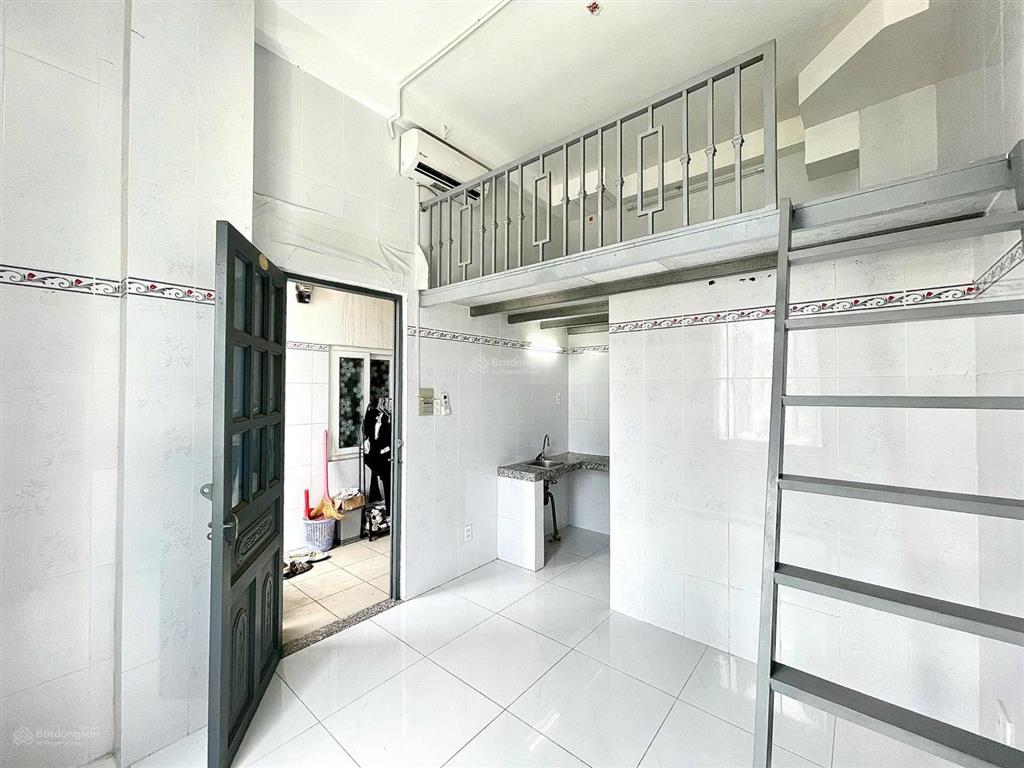 Trọ gác xá tốt  không giới hạn người ở  tiện ích xung quanh nhiều  trống sẵn xem ưng là ở
