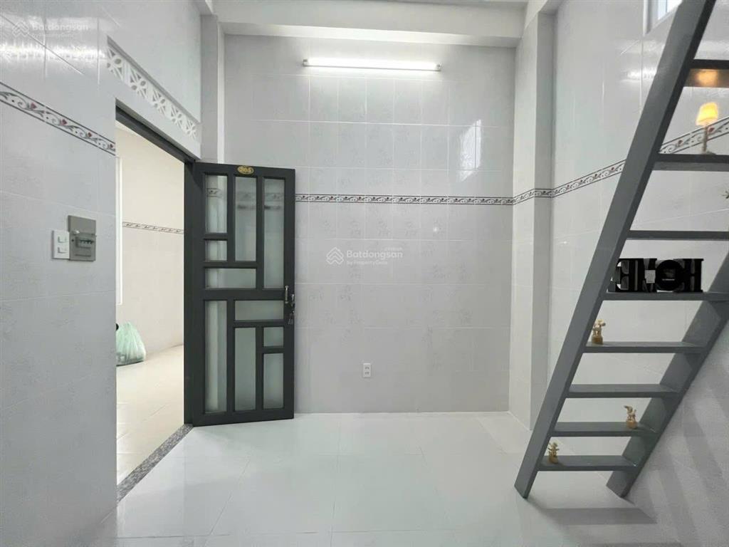 Trọ gác xá tốt  không giới hạn người ở  tiện ích xung quanh nhiều  trống sẵn xem ưng là ở