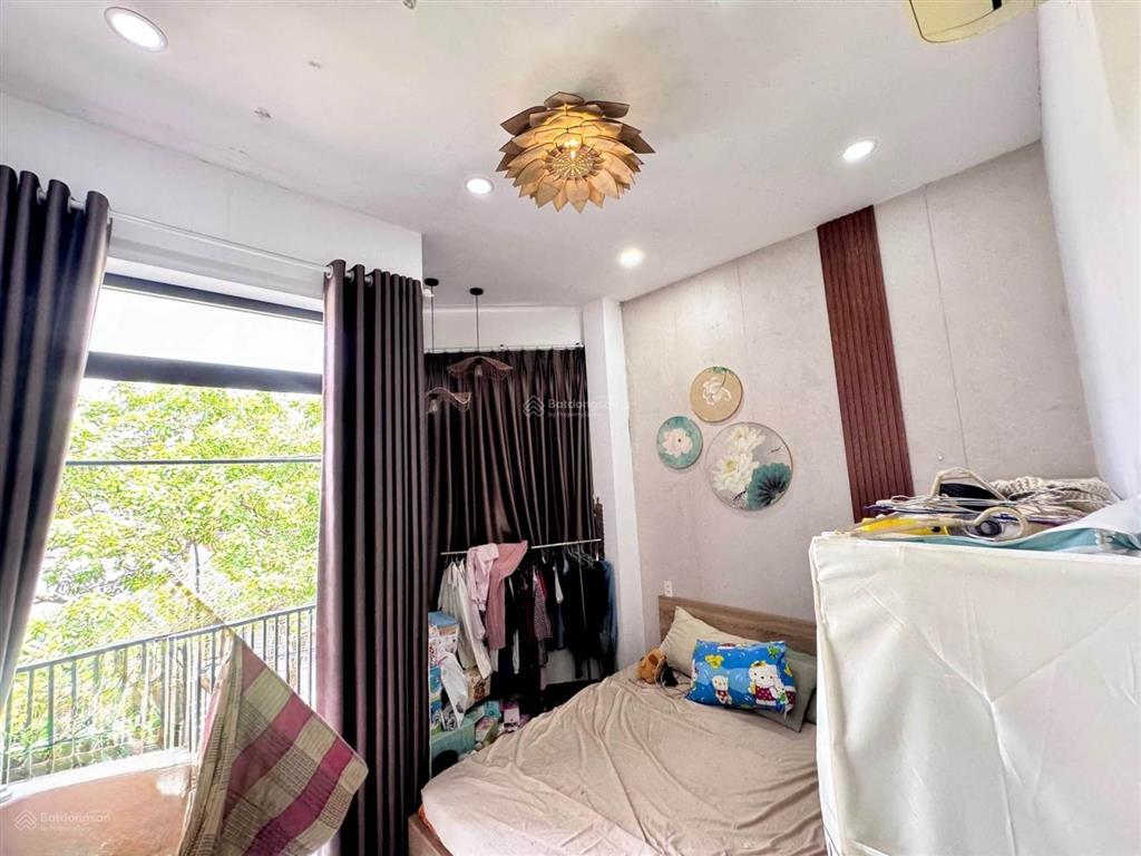 Nhà cách đường đồng tâm 30m  khu trung chánh  nhỉnh 3 đồng