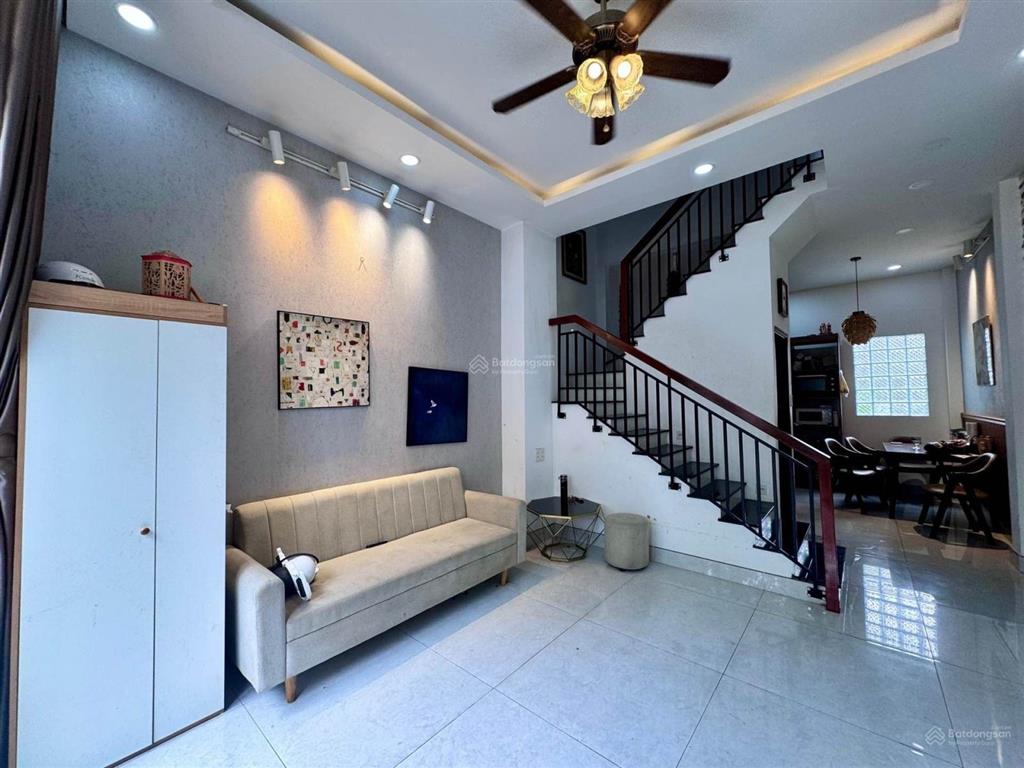 Nhà cách đường đồng tâm 30m  khu trung chánh  nhỉnh 3 đồng