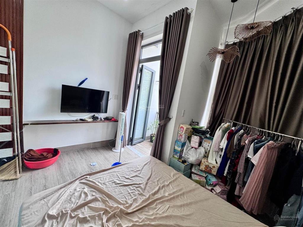Đường 6m kết nối hà đặc  phan văn hùm  nguyễn ảnh thủ  ko lộ giới không qui hoạch  8*21 m2