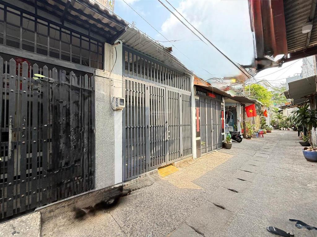 Nhà ngay galaxy, siêu thị coopmart nguyễn ảnh thủ, giá 3.7 tỷ
