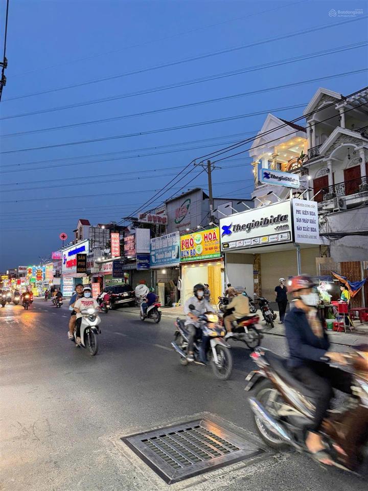 Mặt tiền nguyễn ảnh thủ 140 giá 10 tỷ