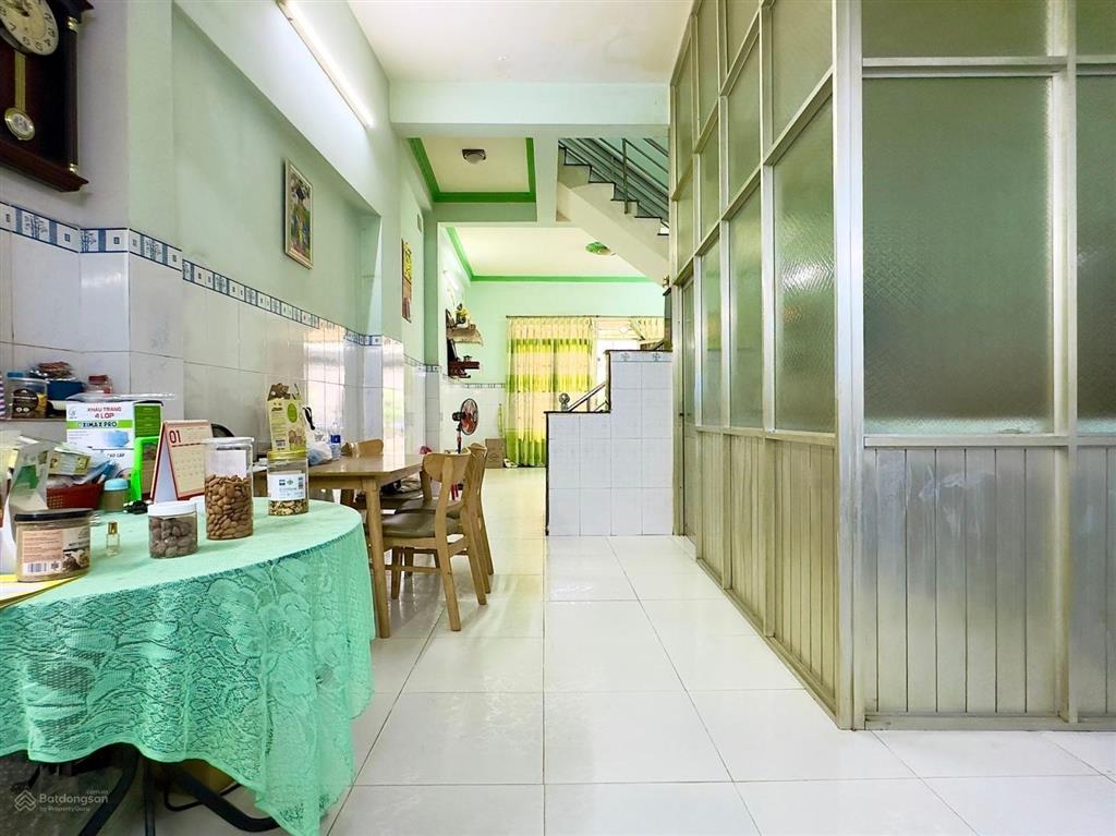 Nhà mặt tiền  nhà thờ trung mỹ tây  trung chánh  hóc môn