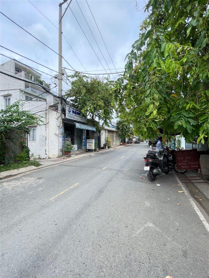 Nhà sau bến xe sương  4.7*14 m2
