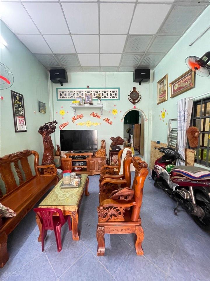 Nhà sau bến xe sương  4.7*14 m2