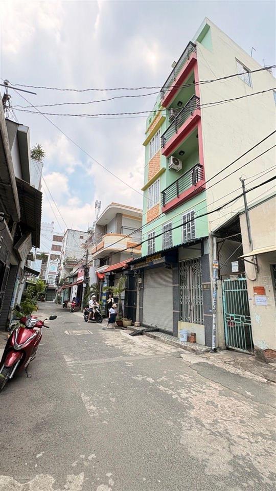 Bến xe an sương, trung mỹ tây 2a, mặt tiền ngang 5.5 m đường 7m  giá 4.6 tỷ