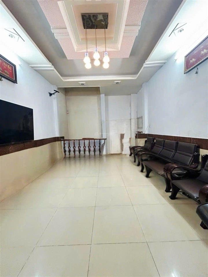 Nhà hẻm 6m nguyễn ảnh thủ, hà đặc, 5 tầng, ô tô tận nhà, chỉ 6.1 tỷ
