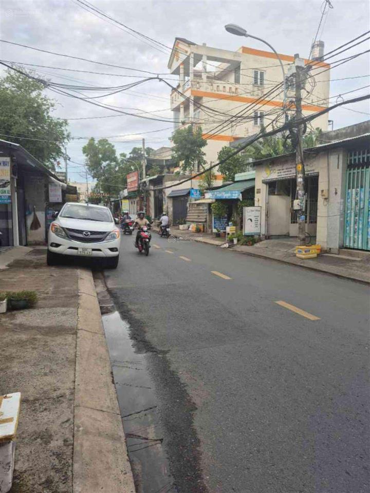 Bán nhà mặt tiền xuân thới đông 2  hóc môn  khu vực kinh doanh sầm uất  120 m2