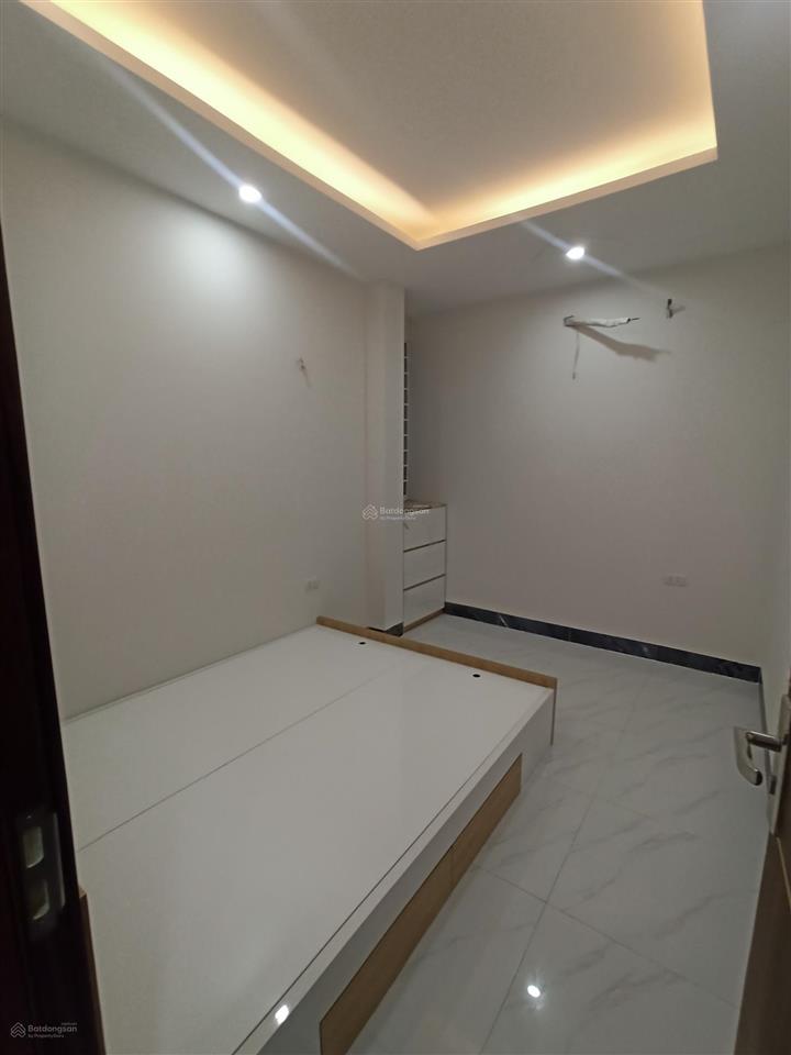 Giá mềm  bán chung cư v1 lê duẩn  hoàng an  hồ ba mẫu 50m2, full nội thất, giảm 50tr căn