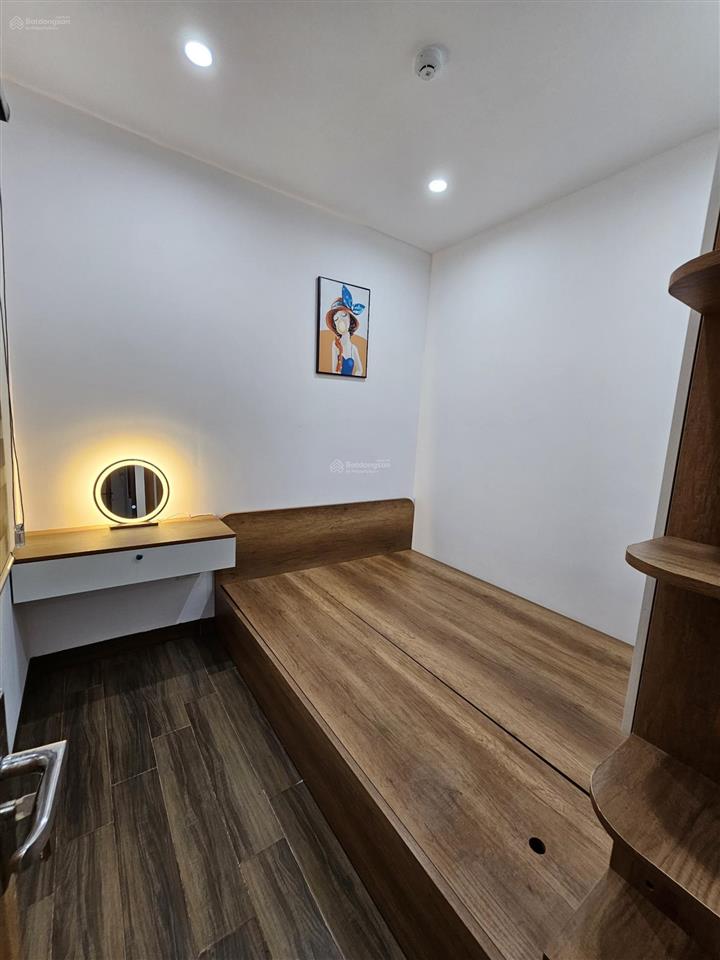 Cho thuê ccmn mễ trì  keangnam, phạm hùng. ở ngay, oto đỗ 20m, full đồ 50m2, 2pn, 1 khách
