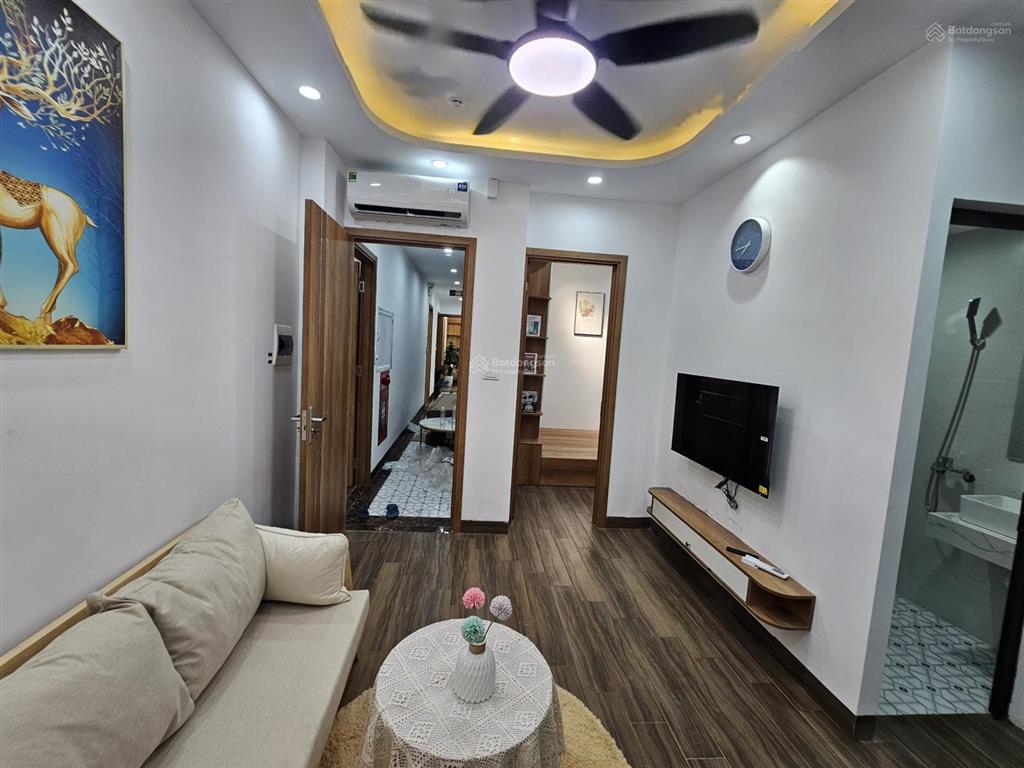 Cho thuê ccmn mễ trì  keangnam, phạm hùng. ở ngay, oto đỗ 20m, full đồ 50m2, 2pn, 1 khách