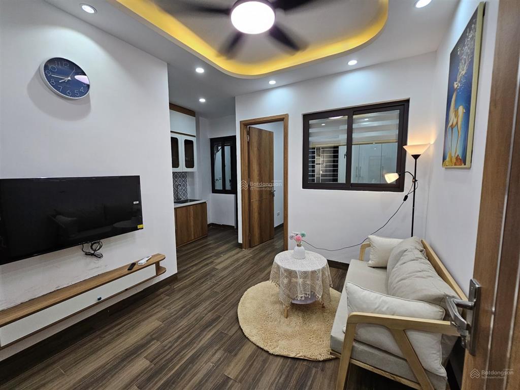 Cho thuê ccmn mễ trì  keangnam, phạm hùng. ở ngay, oto đỗ 20m, full đồ 50m2, 2pn, 1 khách