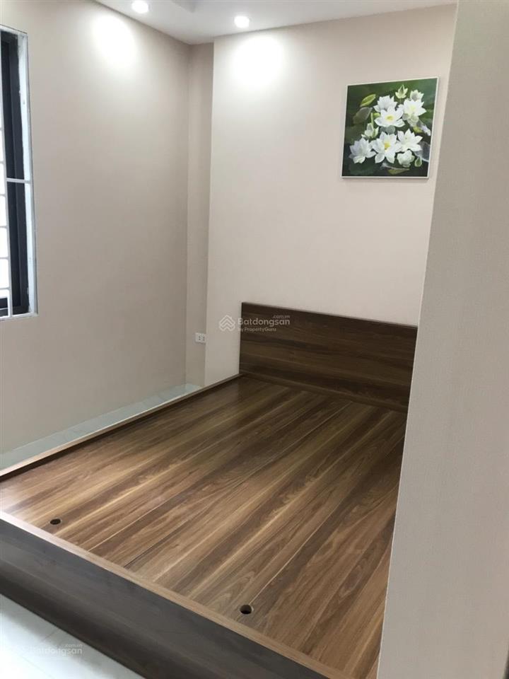 Cho thuê chung cư mini trần quý cáp  văn miếu, nhận nhà ở ngay, 50m2, full đồ, có sân rộng