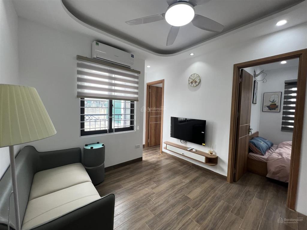 Cho thuê ccmn mễ trì ngay keangnam, phạm hùng. ở ngay, oto đỗ 20m, full đồ 50m2, 2pn, 1 khách