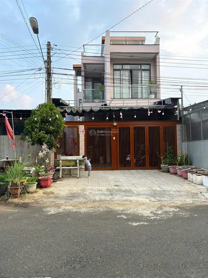 Dt 164.5m tổng dt su dung 350m