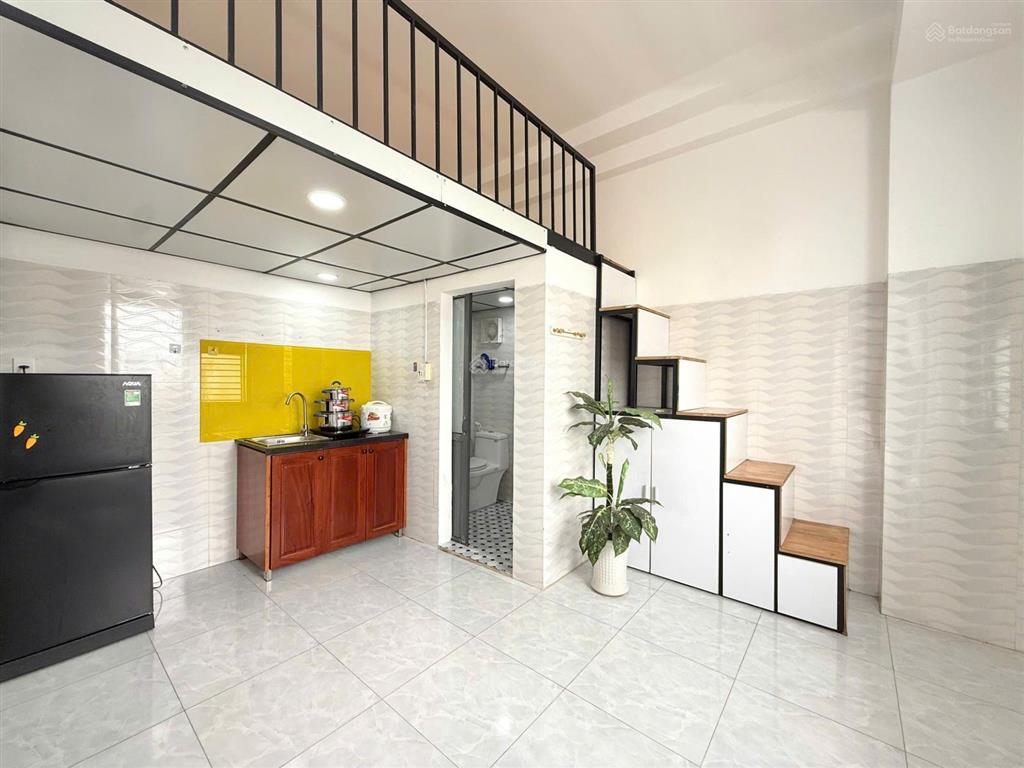 Siêu phẩm căn hộ gác lửng full tiện nghi lý thường kiệt gần đh bách khoa, công viên lê thị riêng
